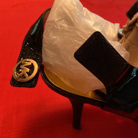 Michael Kors Patent Leather Sandals - Picture 3 of 4